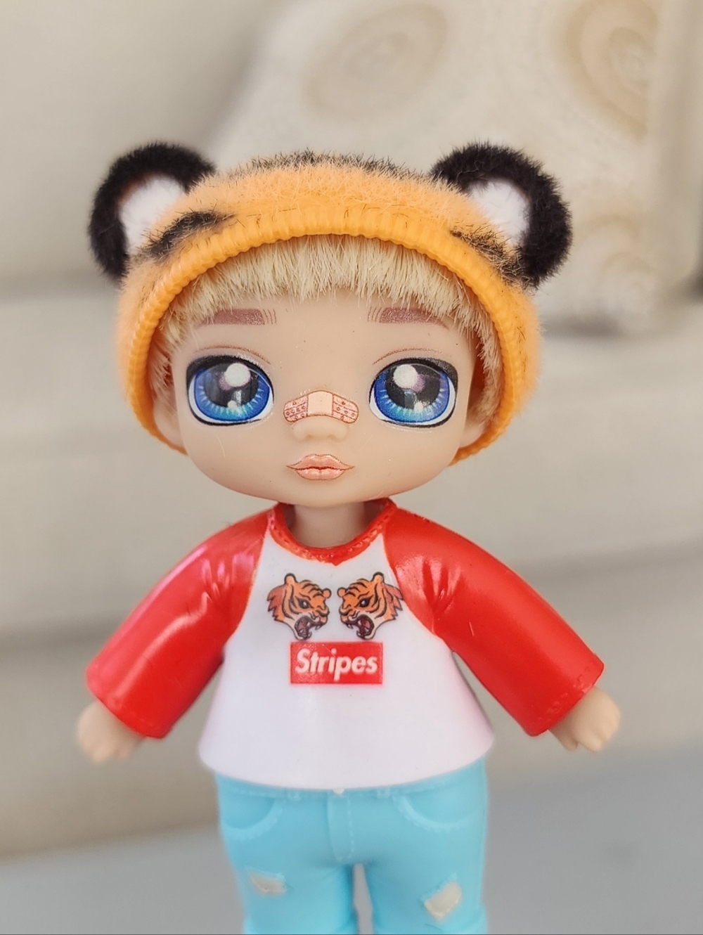 MGA Na Na Na Surprise MINI 5" CJ Cuddles Tiger Boy Doll W/ Outfit & Shoes - Picture 2 of 5